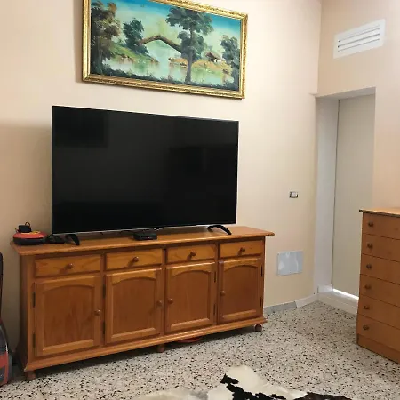 펜션 House In Puerto Santiago, To The Beach 100 Meters !!!