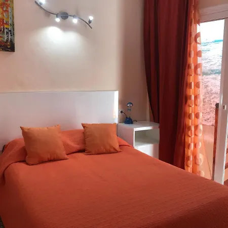 House In Puerto Santiago, To The Beach 100 Meters !!! *